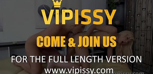  Vipissy - Lesbian piss play with gorgeous blondes in the sauna